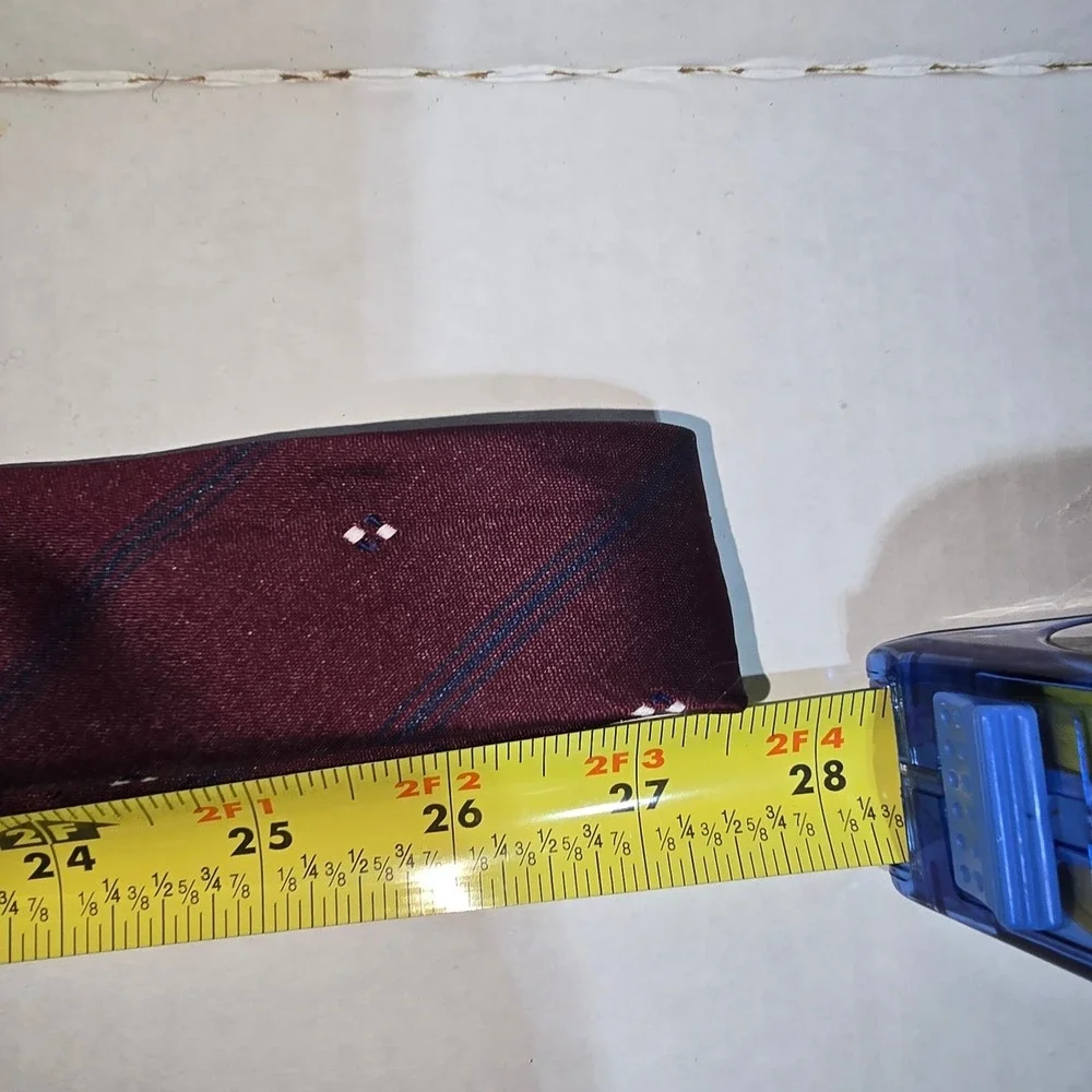 VINTAGE Maroon & Navy KUPPENHEIMER Men's Tie‎